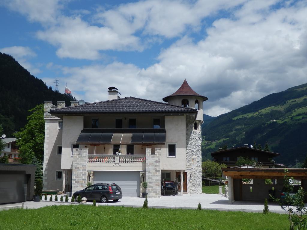 Schlossburg Reiserhof Zell am Ziller Buitenkant foto